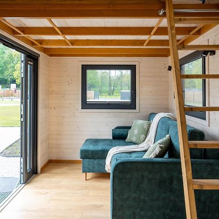 Staymoovers - Tinyhouse Zator Ngoại thất bức ảnh