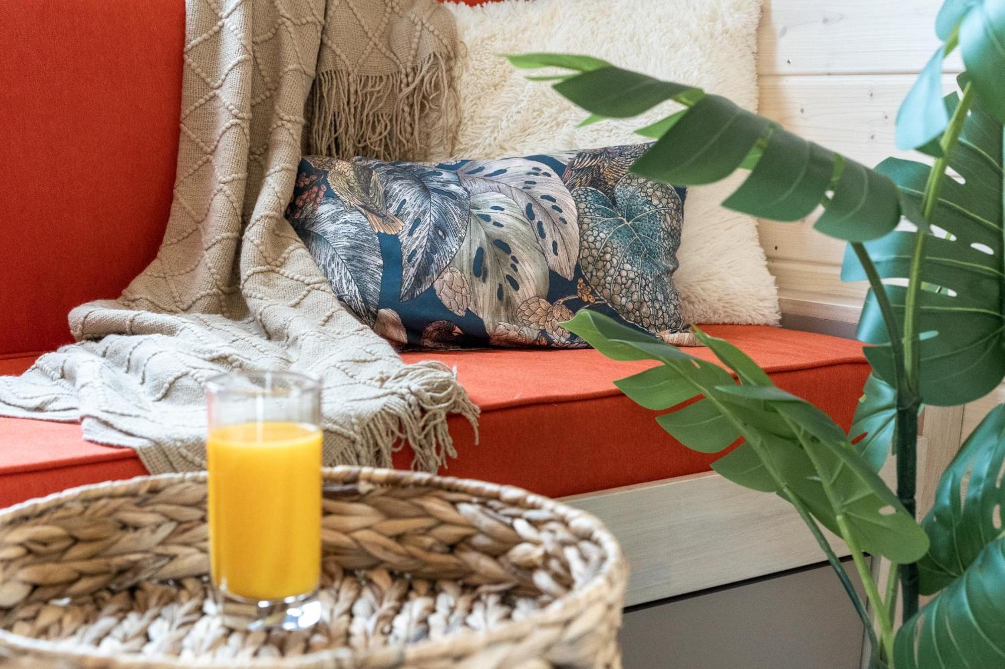 Staymoovers - Tinyhouse Zator Ngoại thất bức ảnh