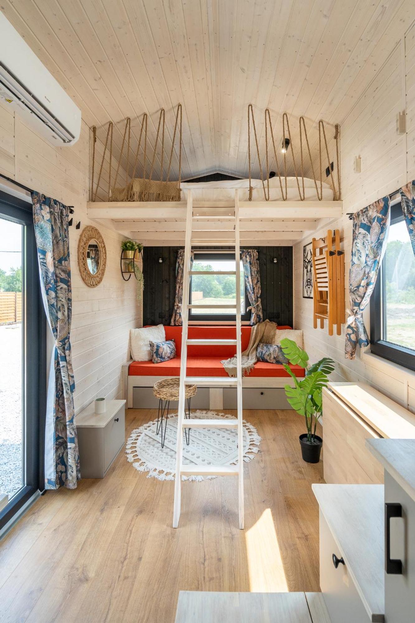 Staymoovers - Tinyhouse Zator Ngoại thất bức ảnh
