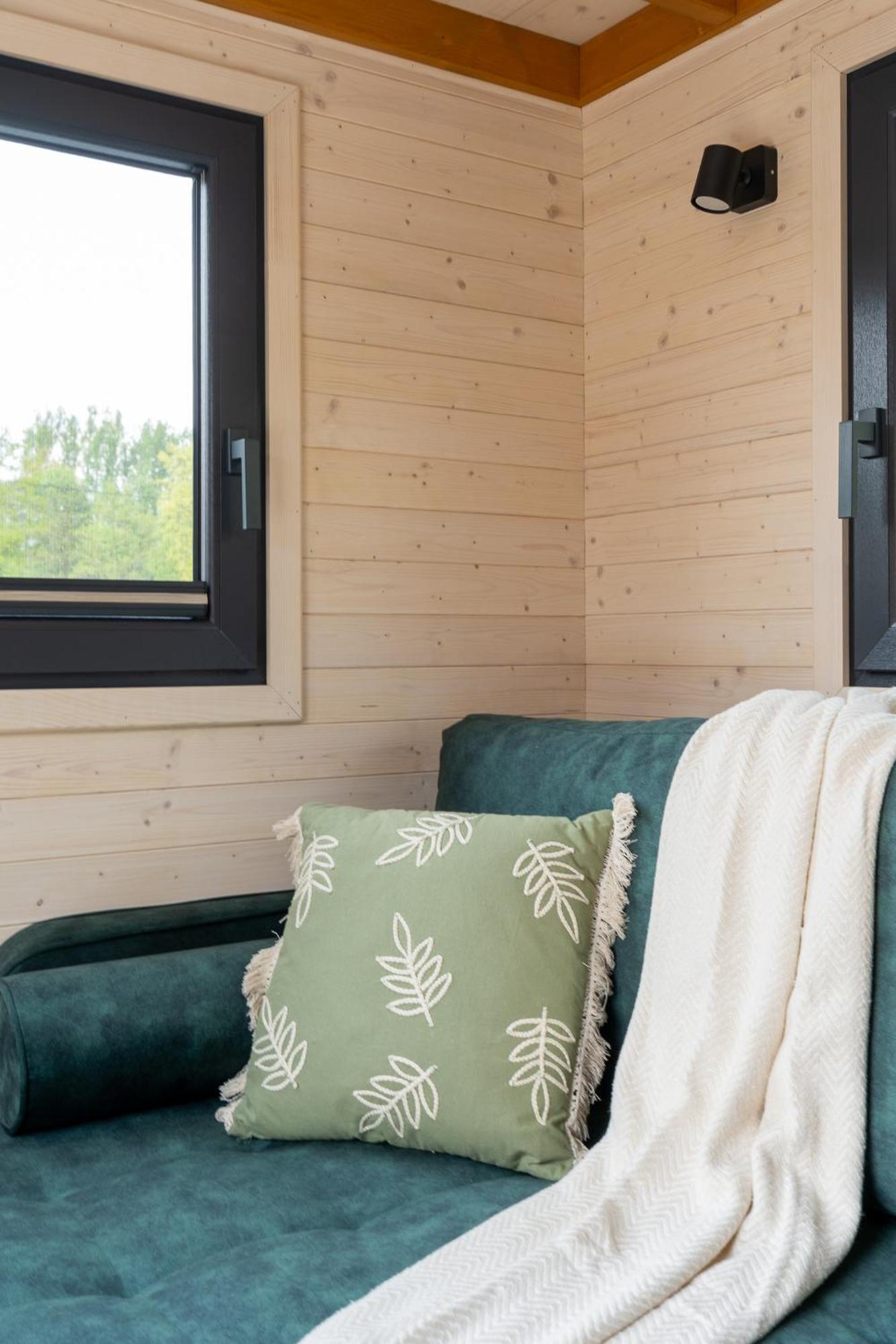 Staymoovers - Tinyhouse Zator Ngoại thất bức ảnh