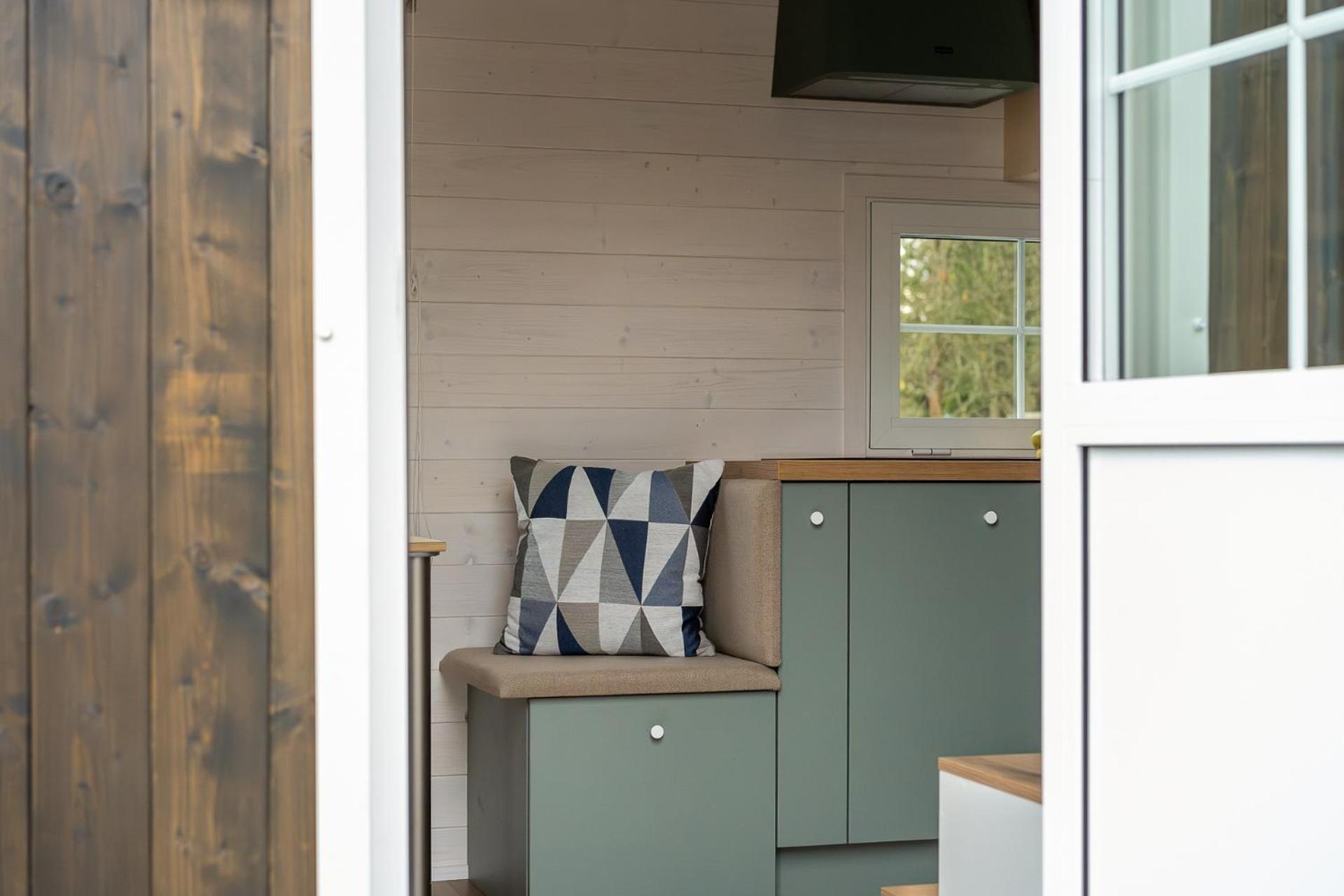 Staymoovers - Tinyhouse Zator Ngoại thất bức ảnh
